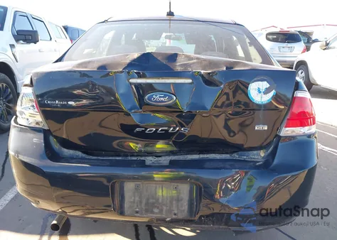 2011 Ford Focus Se z USA, uszkodzony, nr VIN 1FAHP3FNXBW173677